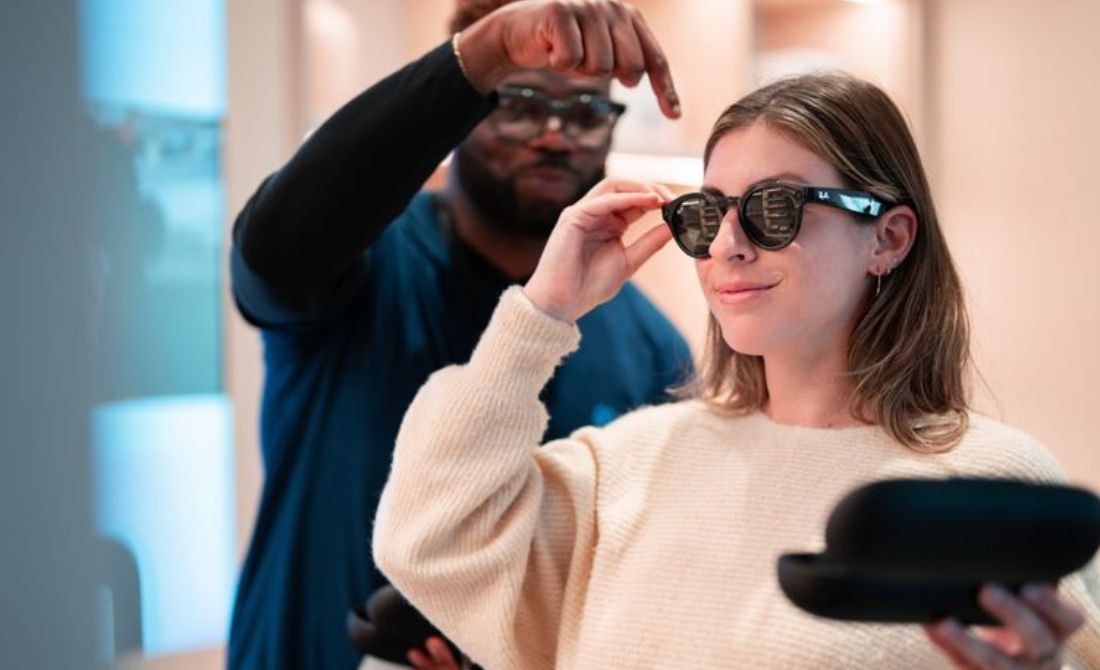 Kacamata Pintar Meta "Ray-Ban" Kini Bisa Rekam Video Lebih Lama